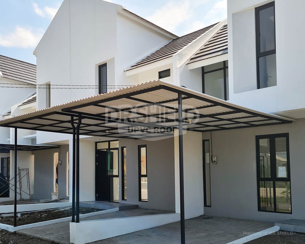 atap upvc pada kanopi rumah